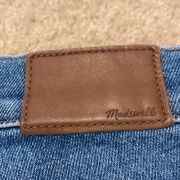 Madewell 10” high rise skinny crop jeans - Picture 3 of 6